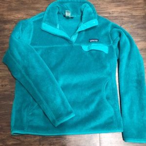 Women’s size L Patagonia fleece pull over